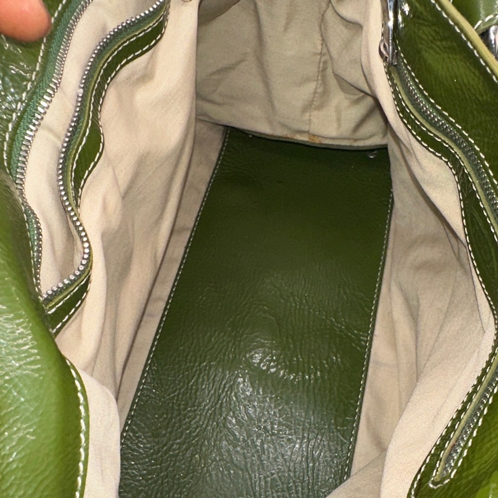 Tod's Olive Green Leather Tote Bagp - Picture 8 of 16